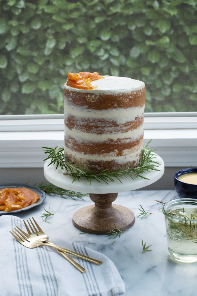 brown butter cake with grapefruit curd and rosemary brown sugar buttercream // www.ohhoneybakes.com