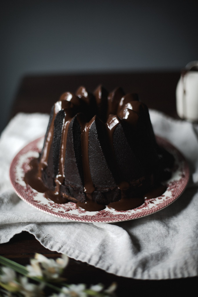 chocolate pound cake with fresh bay ganache // ohhoneybakes.com