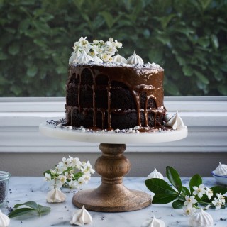 dark chocolate, lavender and bergamot cake with caramelized white chocolate ganache